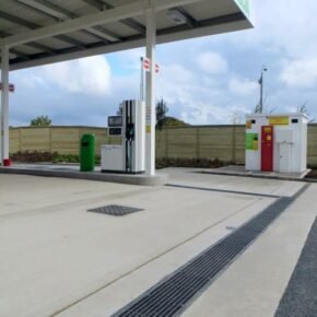 Asda petrol station with FASERFIX KS