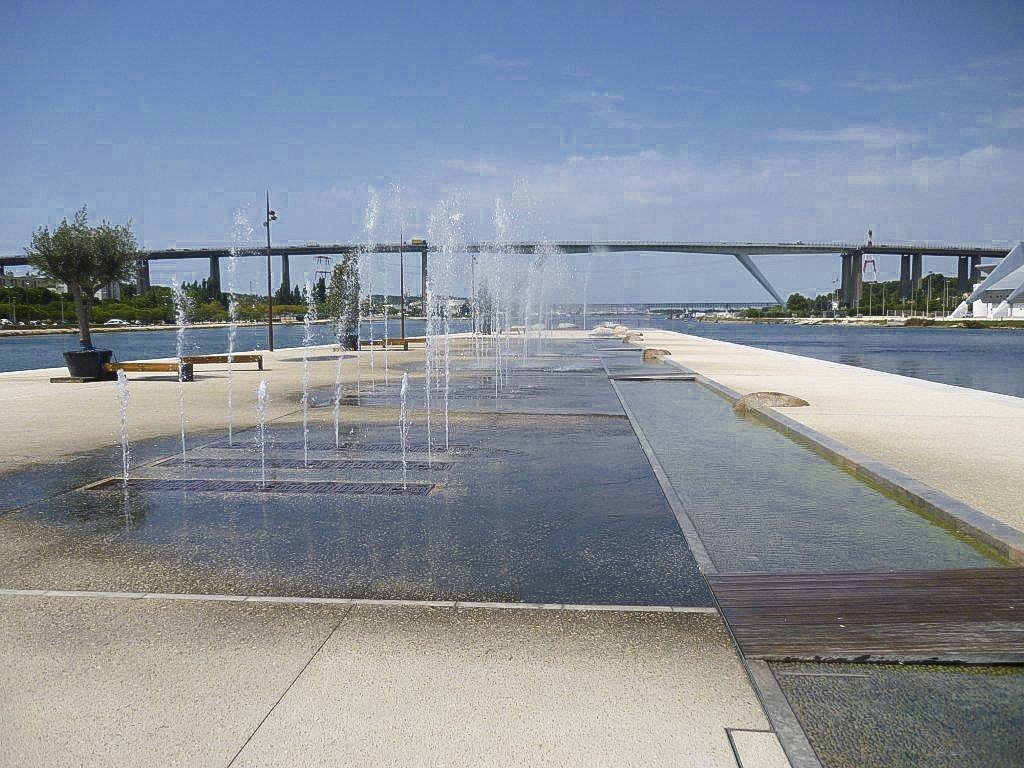 Fontaines La Pointe de L'île, Martigues