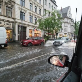 Überschwemmung einer Straße