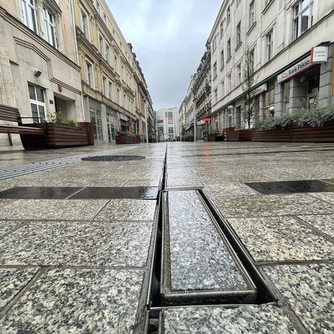 odwodnienie szczelinowe marki hauraton